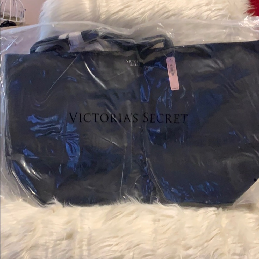 Victoria’s Secret Black Shoulder Bag- NWT